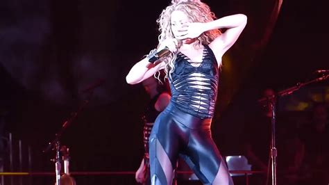 shakira culazo|Shakira presume tremendo trasero en cuclillas (VIDEO).